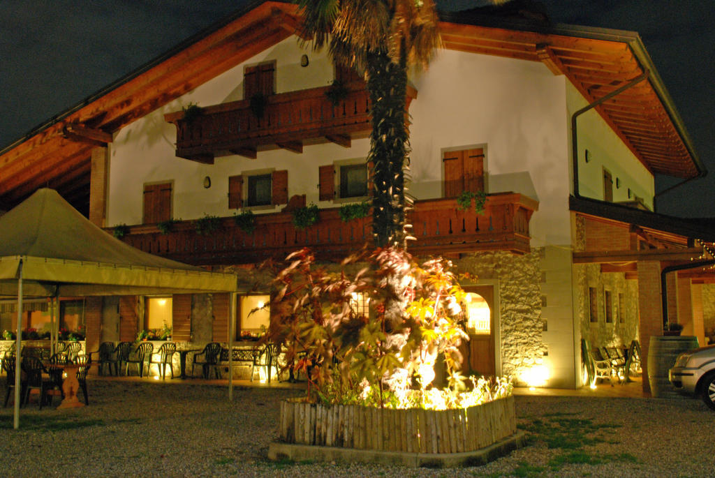 Faedis Wine Resort Colle Villano מראה חיצוני תמונה
